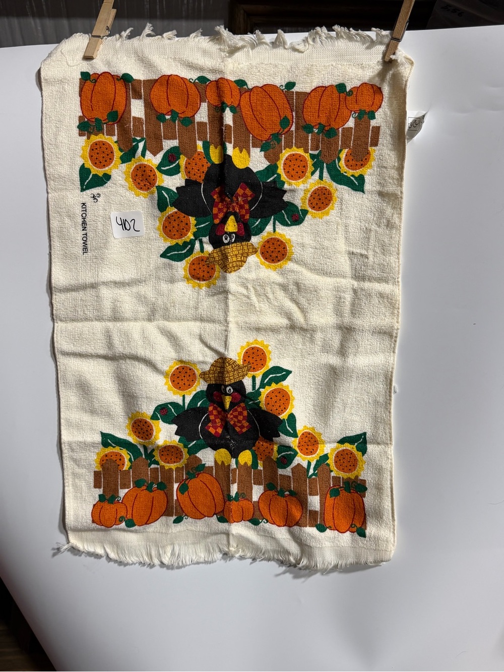 #4102-Cream Kitchen Towel with Orange Pumpkins and Yellow Sunflowers